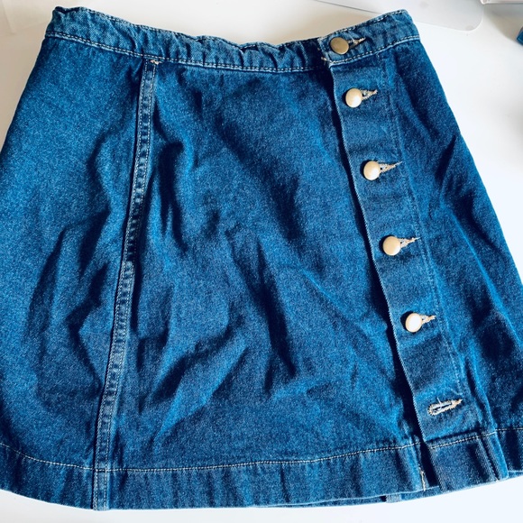 American Apparel Denim Skirt Medium - Picture 1 of 3